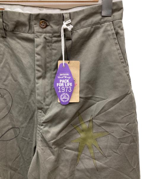 OUTDOOR PRODUCTS（アウトドア プロダクツ）OUTDOOR PRODUCTS (アウトドア プロダクツ) ULTチノセレモニースラックス グレー サイズ:38 未使用品の古着・服飾アイテム