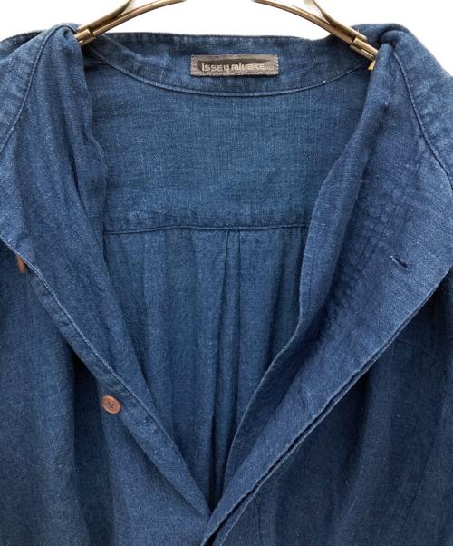 ISSEY MIYAKE MEN（イッセイミヤケメン）ISSEY MIYAKE MEN (イッセイミヤケメン) 80'S 藍染めリネン混バンドカラーシャツ ブルー サイズ:Mの古着・服飾アイテム