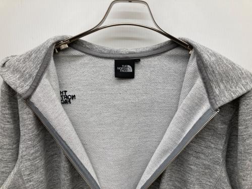 THE NORTH FACE（ザ ノース フェイス）THE NORTH FACE (ザ ノース フェイス) ジップパーカー グレー サイズ:Lの古着・服飾アイテム