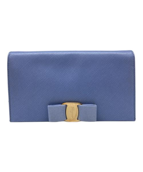 Salvatore Ferragamo（サルヴァトーレ フェラガモ）Salvatore Ferragamo (サルヴァトーレ フェラガモ) ヴァラチェーンショルダーウォレット ブルー サイズ:-の古着・服飾アイテム