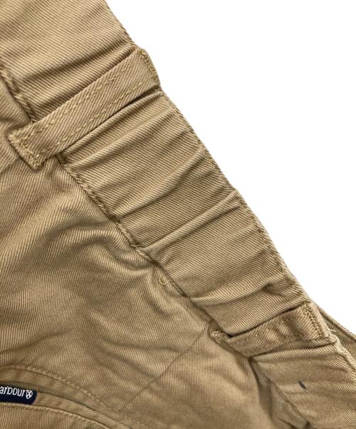 Barbour（バブアー）Barbour (バブアー) タックパンツ ベージュ サイズ:28Sの古着・服飾アイテム