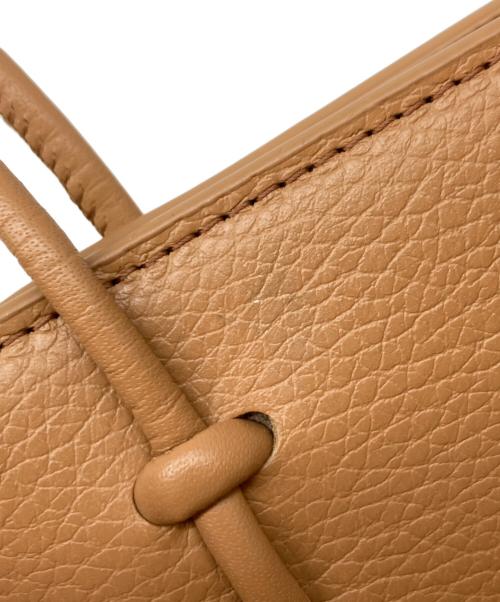 FURLA（フルラ）FURLA (フルラ) ESSENTIAL M TOTE ブラウン サイズ:-の古着・服飾アイテム