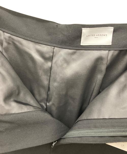 UNITED ARROWS TOKYO（ユナイテッドアローズトウキョウ）UNITED ARROWS TOKYO (ユナイテッドアローズトウキョウ) ハーフパンツ ブラック サイズ:36 未使用品の古着・服飾アイテム