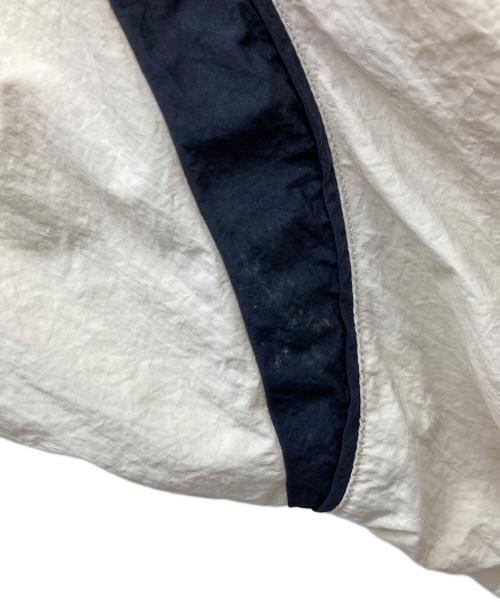 UMBRO（アンブロ）UMBRO (アンブロ) FREAK'S STORE (フリークスストア) 別注 New Nylon Jacket ベージュ×ブラック サイズ:Mの古着・服飾アイテム