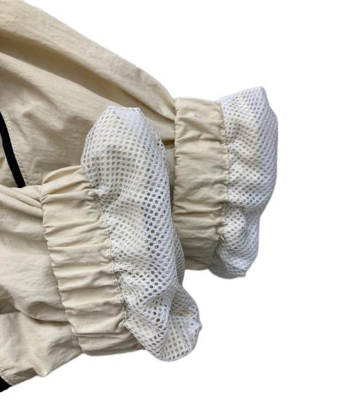 UMBRO（アンブロ）UMBRO (アンブロ) FREAK'S STORE (フリークスストア) 別注 New Nylon Jacket ベージュ×ブラック サイズ:Mの古着・服飾アイテム