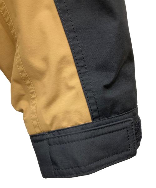 THE NORTH FACE（ザ ノース フェイス）THE NORTH FACE (ザ ノース フェイス) Mountain Light Jacket ブラック×ベージュ サイズ:Lの古着・服飾アイテム