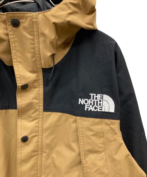 THE NORTH FACE（ザ ノース フェイス）THE NORTH FACE (ザ ノース フェイス) Mountain Light Jacket ブラック×ベージュ サイズ:Lの古着・服飾アイテム
