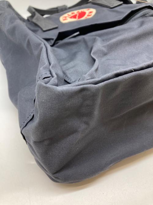 FJALLRAVEN（フェールラーベン）FJALLRAVEN (フェールラーベン) 2WAYバッグ ネイビー 未使用品の古着・服飾アイテム