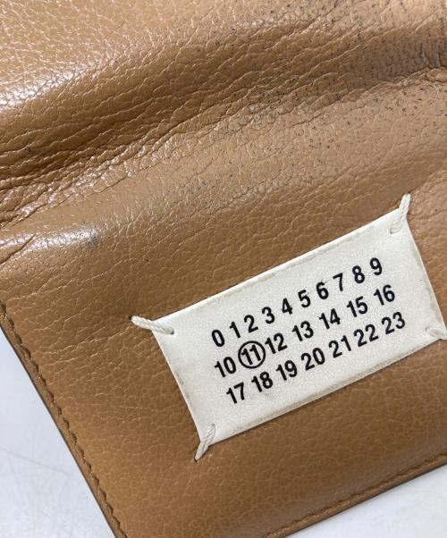 Maison Margiela（メゾンマルジェラ）Maison Margiela (メゾンマルジェラ) キーチェーン付カードケース ベージュ サイズ:-の古着・服飾アイテム