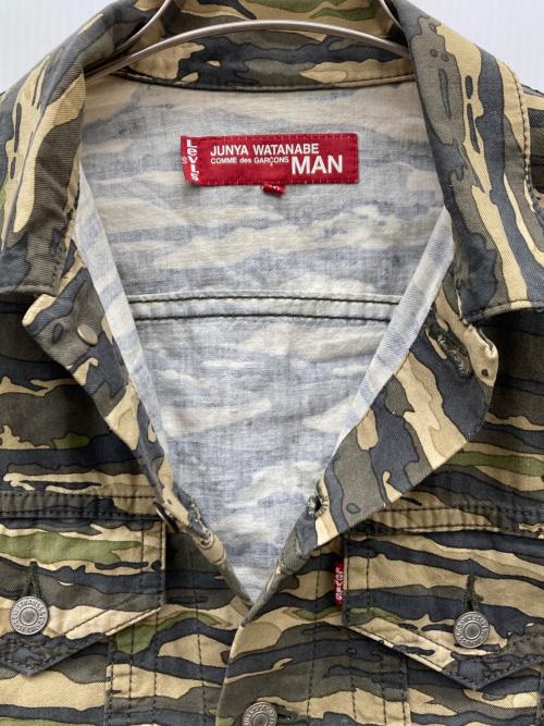 LEVI'S（リーバイス）LEVI'S (リーバイス) COMME des GARCONS JUNYA WATANABE MAN (コムデギャルソンジュンヤワタナベマン) タイガーカモ 3rd ジャケット オリーブ×ベージュ サイズ:Mの古着・服飾アイテム