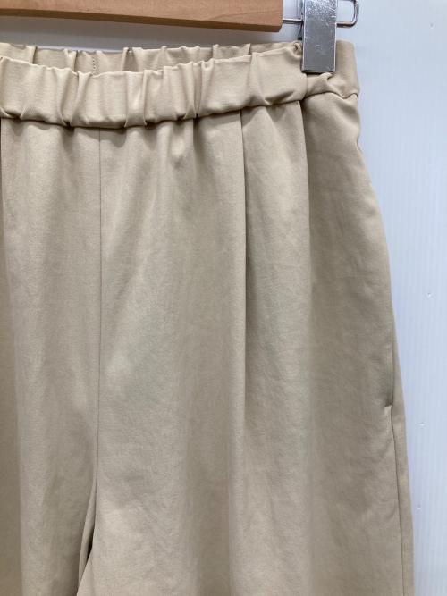 FRAMeWORK（フレームワーク）FRAMeWORK (フレームワーク) ポリエステルツイルリラックスパンツ ベージュ サイズ:SIZE 38の古着・服飾アイテム