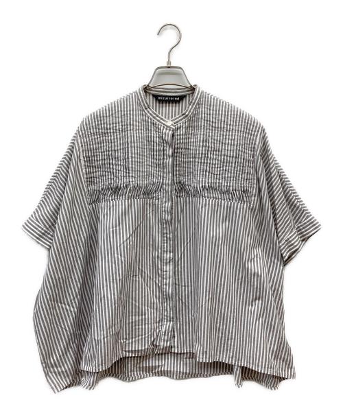 mizuiro-ind（ミズイロインド）mizuiro-ind (ミズイロインド) ギャザーストライプシャツ ホワイト×グレー サイズ:FREEの古着・服飾アイテム