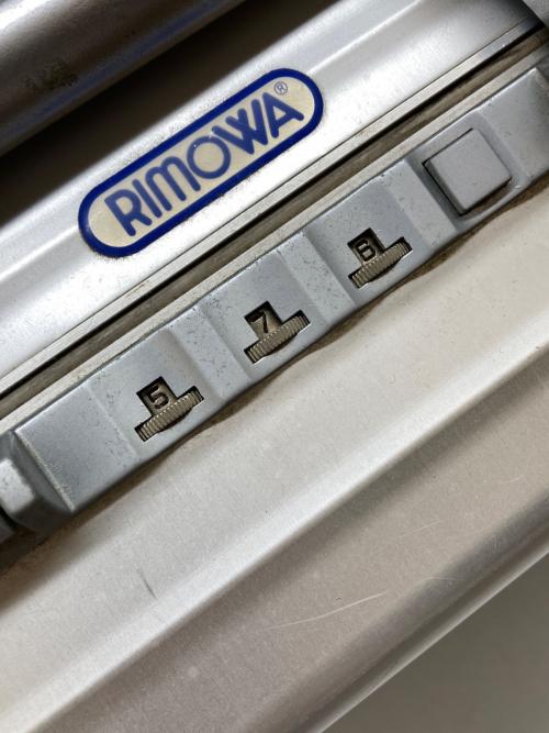 RIMOWA（リモワ）RIMOWA (リモワ) アタッシュケース サイズ:-の古着・服飾アイテム