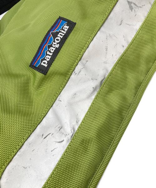 Patagonia（パタゴニア）Patagonia (パタゴニア) 2wayメッセンジャーバッグ グリーンの古着・服飾アイテム