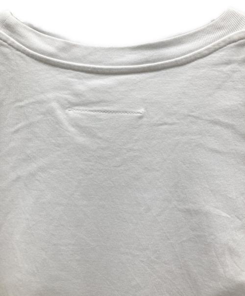 MM6 Maison Margiela（エムエムシックスメゾンマルジェラ）MM6 Maison Margiela (エムエムシックスメゾンマルジェラ) ロゴワッペンカットソー ホワイト サイズ:SIZE 14の古着・服飾アイテム