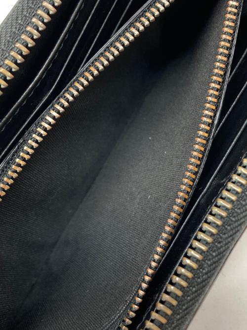 BURBERRY（バーバリー）BURBERRY (バーバリー) ラージジップウォレット レッド サイズ:-の古着・服飾アイテム