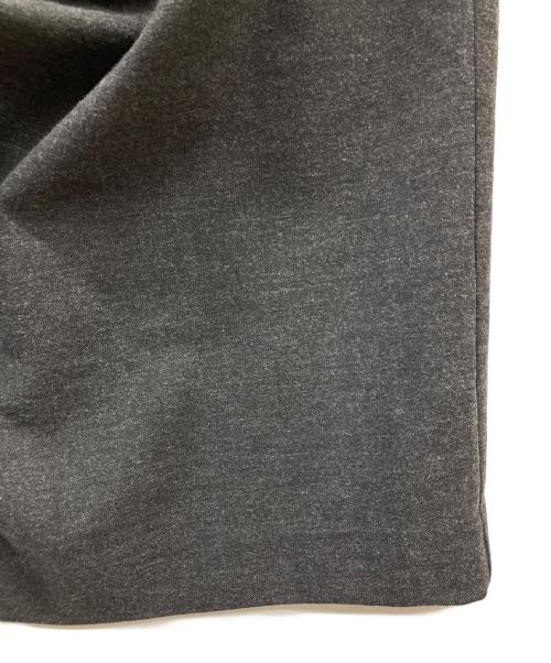 YENN（イエン）yenn (イエン) UNEVEN DRAPED SKIRT ブラック サイズ:38の古着・服飾アイテム