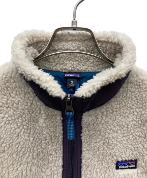 Patagonia（パタゴニア）Patagonia (パタゴニア) Retro-X Vest ホワイト×パープル サイズ:XLの古着・服飾アイテム