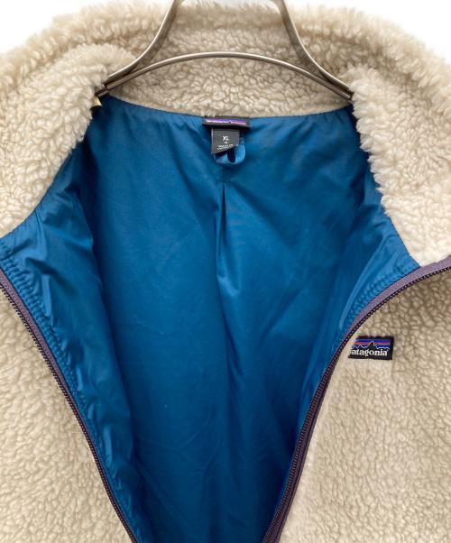 Patagonia（パタゴニア）Patagonia (パタゴニア) Retro-X Vest ホワイト×パープル サイズ:XLの古着・服飾アイテム