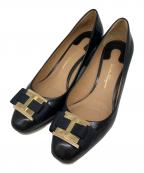 Salvatore Ferragamoサルヴァトーレ フェラガモ）の古着「リボンディテールパンプス」｜ブラック
