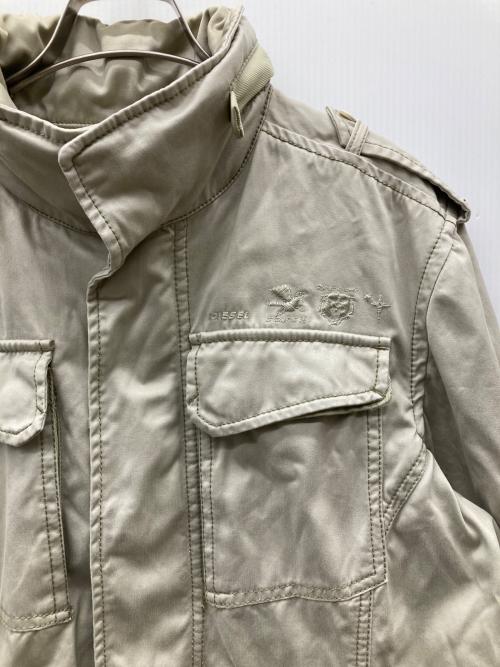 DIESEL（ディーゼル）DIESEL (ディーゼル) ミリタリージャケット ベージュ サイズ:Mの古着・服飾アイテム