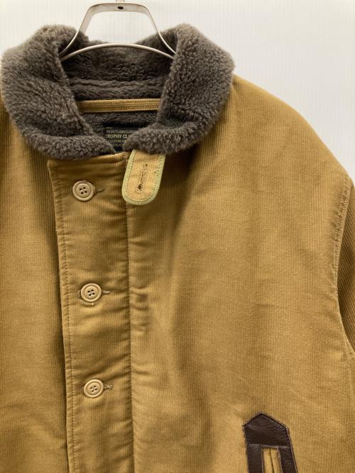 Trophy Clothing（トロフィークロージング）Trophy Clothing (トロフィークロージング) トロフィー クロージングN-1 デッキジャケット カーキ サイズ:42の古着・服飾アイテム