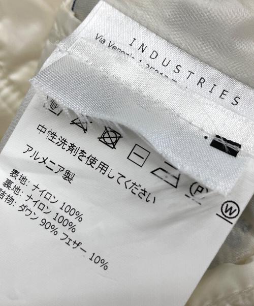 MONCLER（モンクレール）MONCLER (モンクレール) NEW IRAIDA ダウンジャケット ホワイト サイズ:116cm 6anniの古着・服飾アイテム