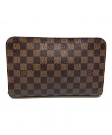 LOUIS VUITTON（ルイ ヴィトン）の古着「クラッチバッグ」