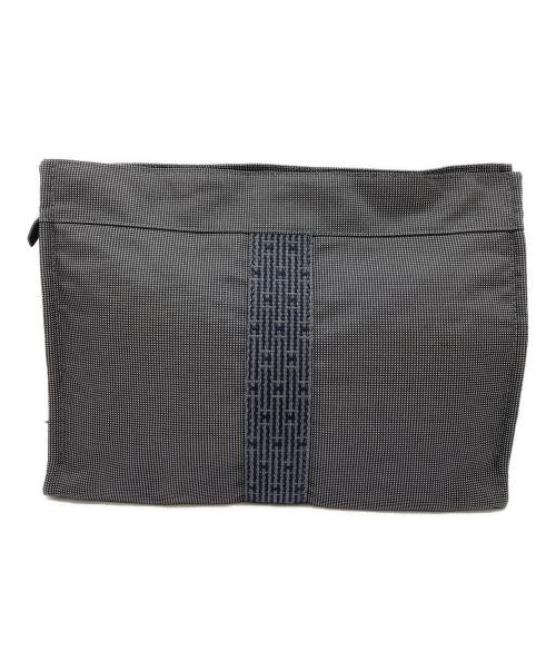HERMES（エルメス）HERMES (エルメス) エールライン ポーチMM グレーの古着・服飾アイテム