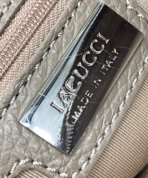 IACUCCI（イアクッチ）IACUCCI (イアクッチ) レザーショルダーバッグ ベージュの古着・服飾アイテム