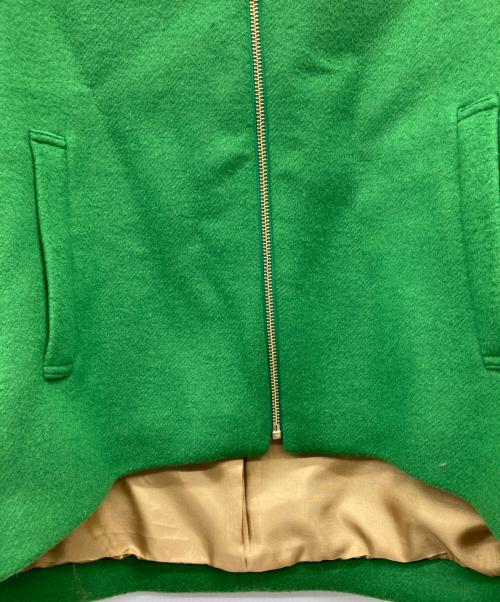 PASSIONE（パシオーネ）PASSIONE (パシオーネ) Vネックノーカラー ジップ ジャケット グリーン サイズ:38 未使用品の古着・服飾アイテム
