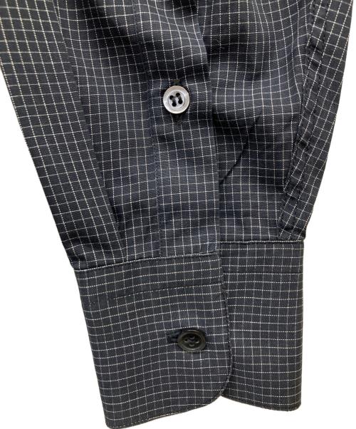 GIORGIO ARMANI（ジョルジオアルマーニ）GIORGIO ARMANI (ジョルジオアルマーニ) グラフチェックシャツ ブラック サイズ:37の古着・服飾アイテム