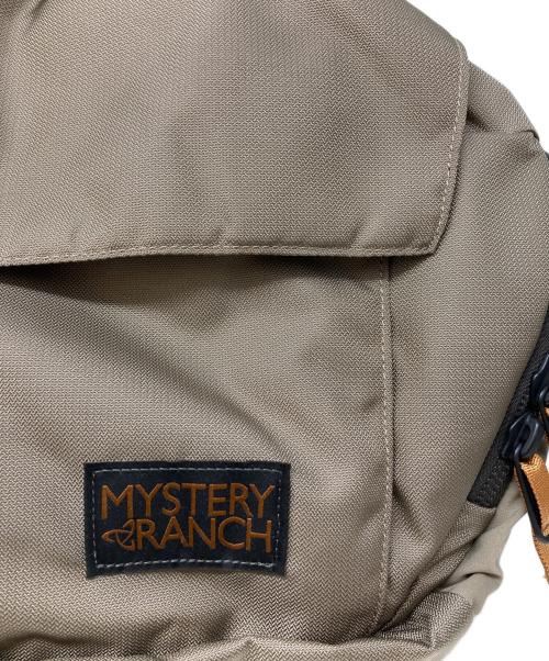 MYSTERY RANCH（ミステリーランチ）MYSTERY RANCH (ミステリーランチ) ショルダーバッグ ベージュの古着・服飾アイテム