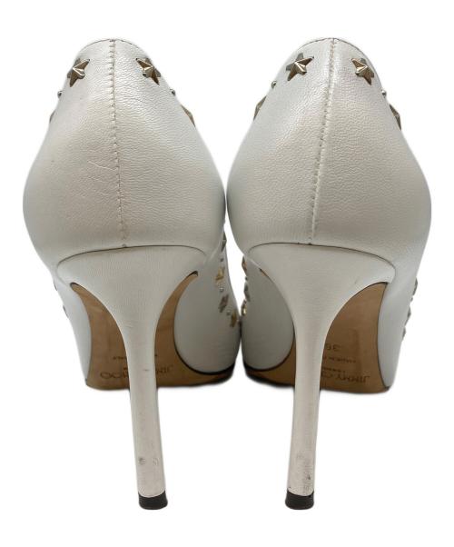 JIMMY CHOO（ジミーチュウ）JIMMY CHOO (ジミーチュウ) スタースタッズパンプス ホワイト サイズ:36の古着・服飾アイテム