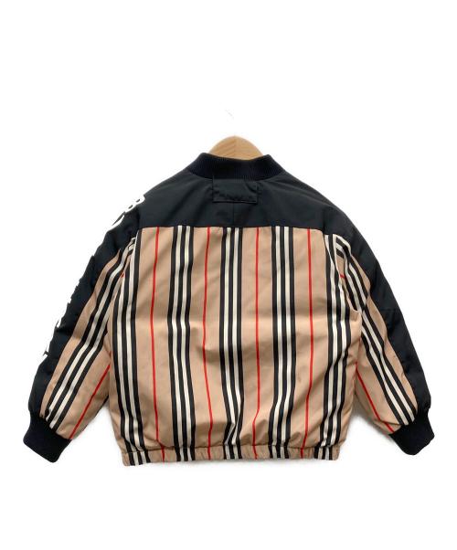 BURBERRY（バーバリー）BURBERRY (バーバリー) ノバチェック ダウンジャケット ベージュ サイズ:SIZE 116CM (6Y)の古着・服飾アイテム