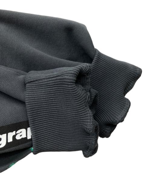 paragraph（パラグラフ）Paragraph (パラグラフ) プリントスウェット ブラック サイズ:2 未使用品の古着・服飾アイテム
