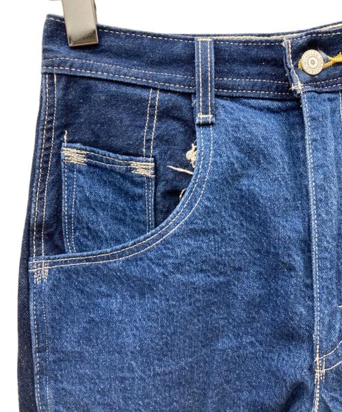 LEVI'S（リーバイス）LEVI'S (リーバイス) TWISTED 5 POCKET デニムパンツ ブルー サイズ:SIZE W26の古着・服飾アイテム