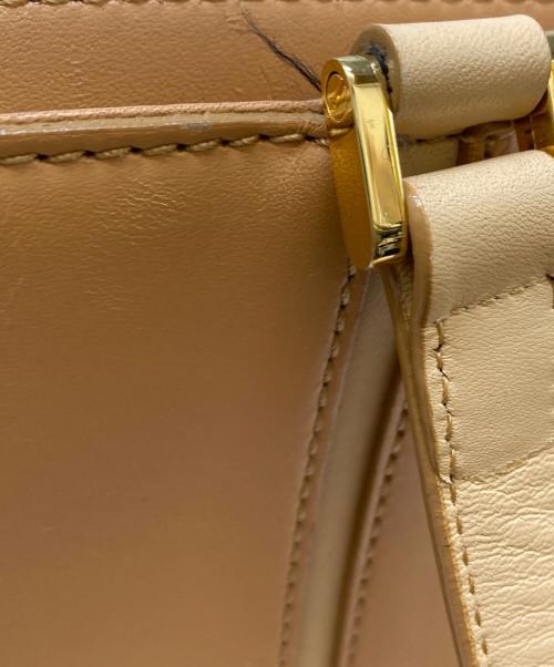 BURBERRY（バーバリー）BURBERRY (バーバリー) レザースクエアトートバッグ ベージュの古着・服飾アイテム