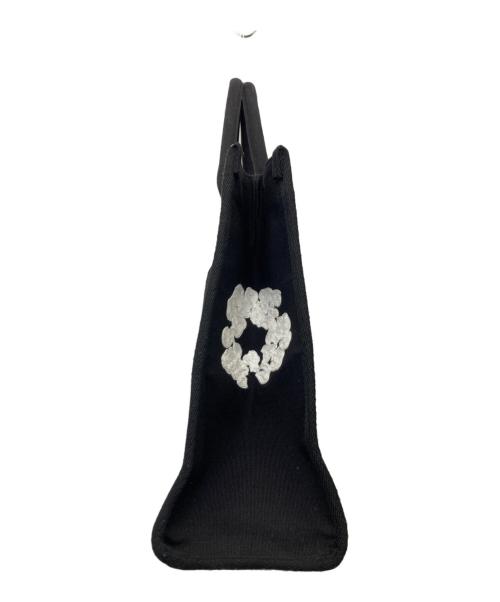 Denim Tears（デニムティアーズ）Denim Tears (デニムティアーズ) Cotton Wreath Canvas Tote Bag ブラックの古着・服飾アイテム