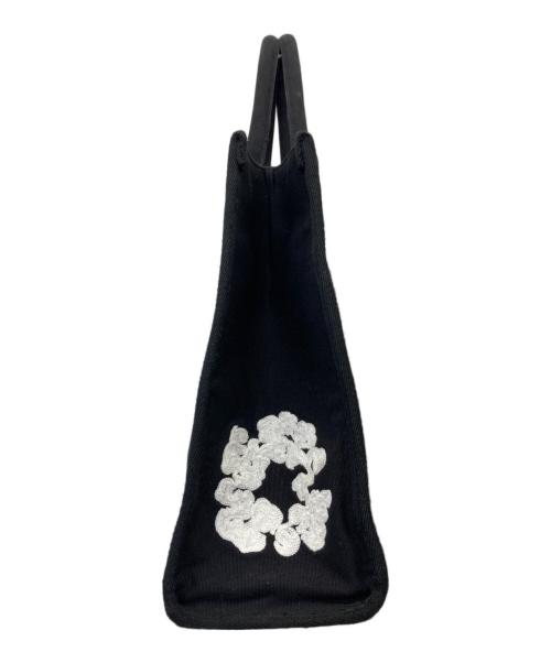 Denim Tears（デニムティアーズ）Denim Tears (デニムティアーズ) Cotton Wreath Canvas Tote Bag ブラックの古着・服飾アイテム
