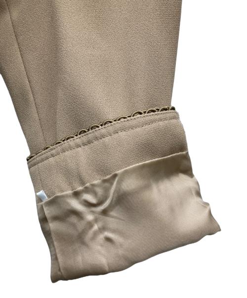INGEBORG（インゲボルグ）INGEBORG (インゲボルグ) リボンモチーフセットアップ ベージュ サイズ:Mの古着・服飾アイテム
