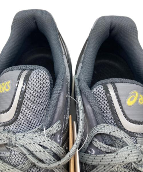 asics（アシックス）asics (アシックス) GEL-KINETIC FLUENT グレー サイズ:27 未使用品の古着・服飾アイテム