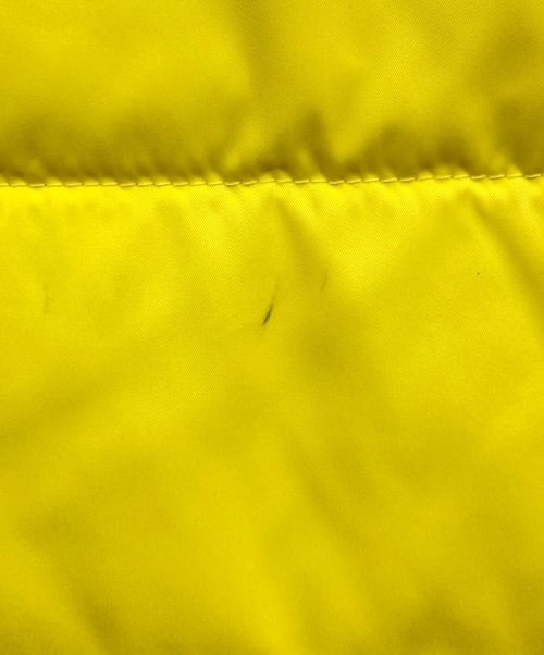 DESCENTE GOLF（デサントゴルフ）DESCENTE GOLF (デサントゴルフ) モバイルサーモダウンジャケット イエローの古着・服飾アイテム