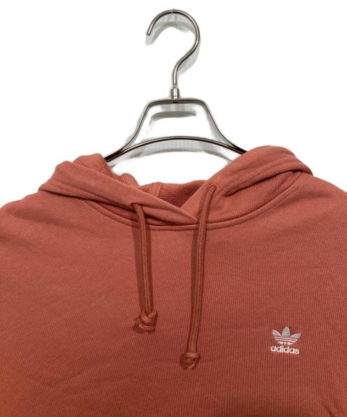 adidas（アディダス）adidas (アディダス) プルオーバーパーカー ピンク サイズ:Mの古着・服飾アイテム