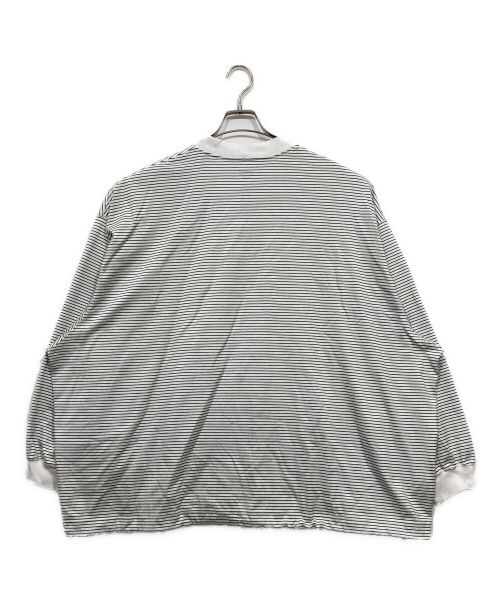 is-ness（イズネス）is-ness (イズネス) BALLOON BORDER LONG SLEEVE T-SHIRT ホワイト サイズ:Lの古着・服飾アイテム