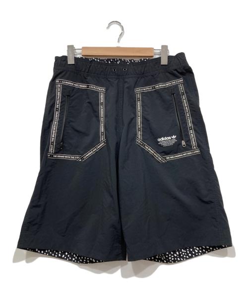 adidas（アディダス）adidas (アディダス) リバーシブハーフパンツ ブラック サイズ:2XOの古着・服飾アイテム