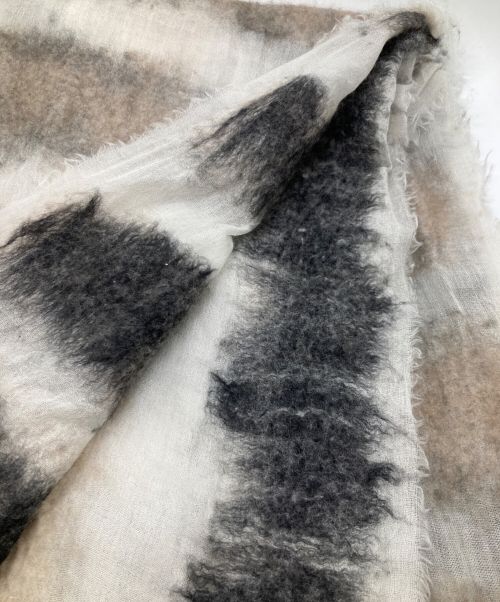 SILVANA MANETTI（シルヴァナ マネッティ）SILVANA MANETTI (シルヴァナ マネッティ) CASHMERE STOLE - HERA WHITE/BLACK/BROWNの古着・服飾アイテム