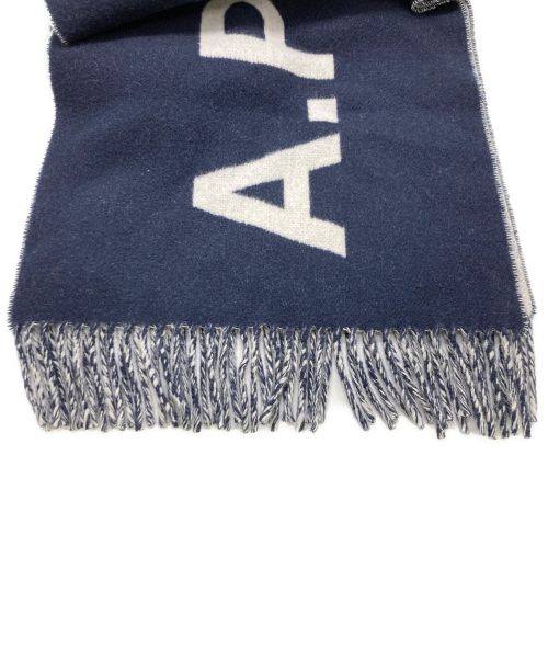 A.P.C.（アーペーセー）A.P.C. (アーペーセー) Angle マフラー/ビッグロゴマフラーの古着・服飾アイテム