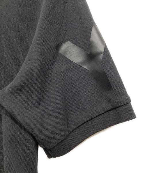 Y-3（ワイスリー）Y-3 (ワイスリー) 袖ロゴ半袖 鹿の子 ポロシャツ ブラック サイズ:Sの古着・服飾アイテム