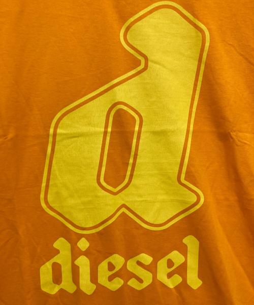 DIESEL（ディーゼル）DIESEL (ディーゼル) プリントTシャツ オレンジ サイズ:XLの古着・服飾アイテム